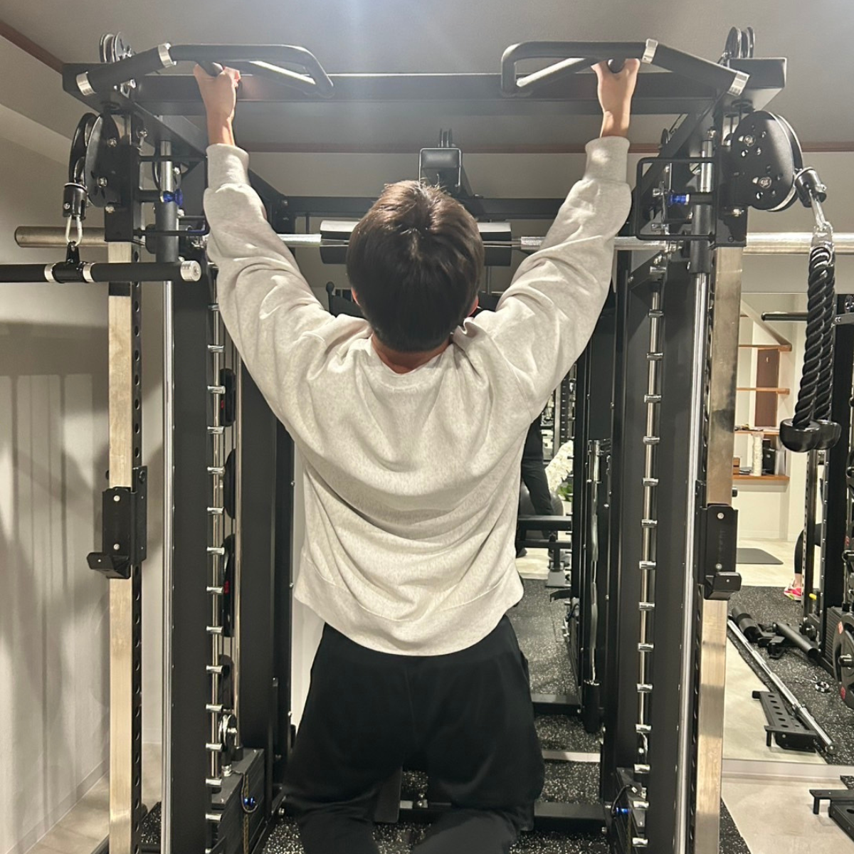 30代男性会員様のトレーニング風景